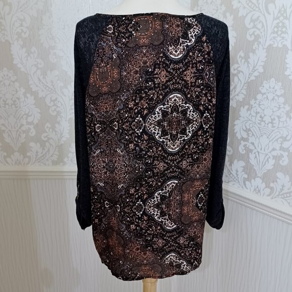 Gloria Vanderbilt Brown and Black Boho Top with Tassel Tie Size Medium - Picture 3 of 4